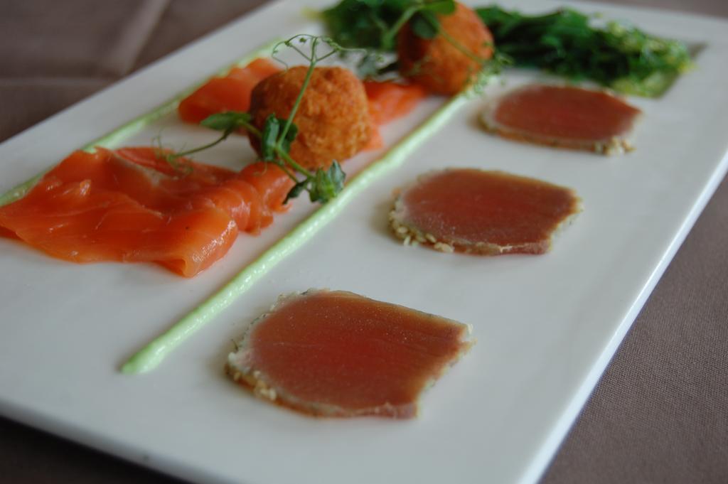 ליסא Hotel Restaurant & Casino De Nachtegaal מראה חיצוני תמונה