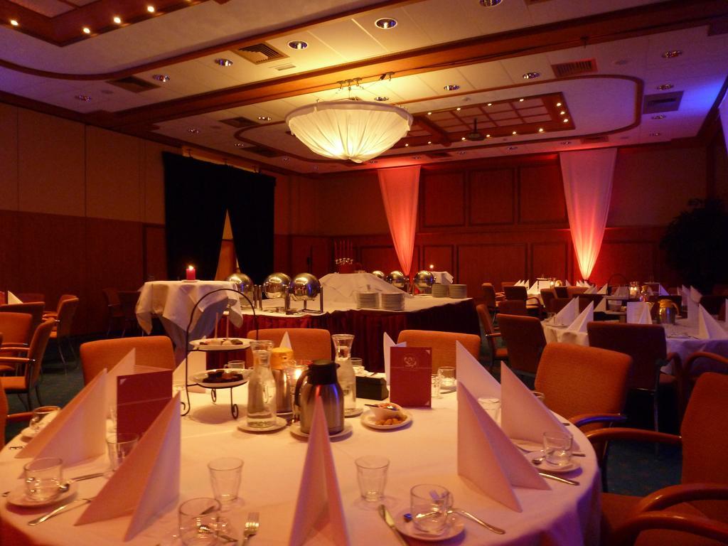 ליסא Hotel Restaurant & Casino De Nachtegaal מראה חיצוני תמונה
